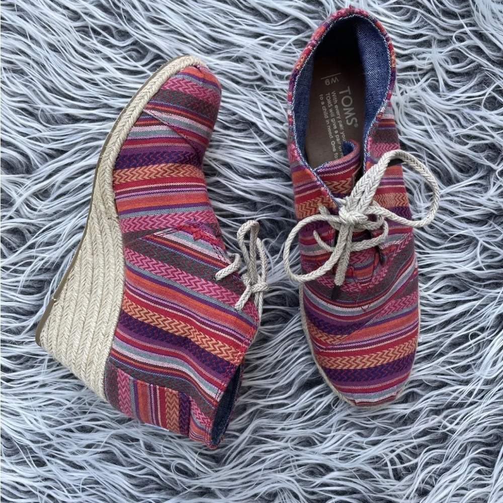 Toms Mexican Blanket Size 9  Wedge Ankle Bootie Hemp Linen Espadrille.